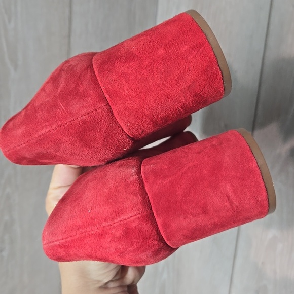 NYDJ Women Solimar Red Block Heel Suede Heels The Pointed Toe Shoes 9M - Picture 6 of 13